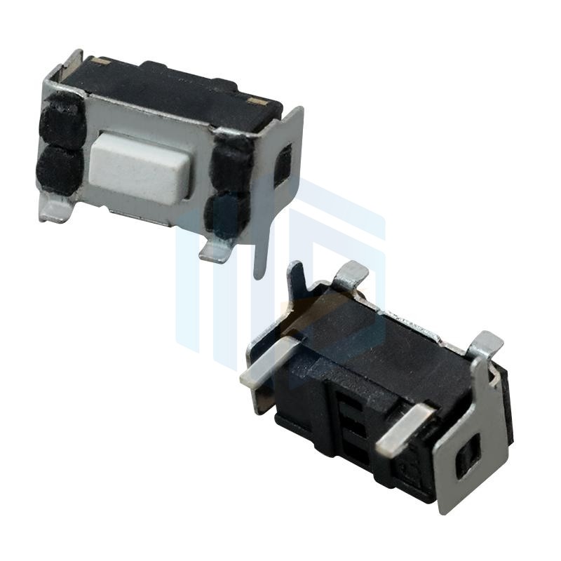 Surface mounted tactile switch